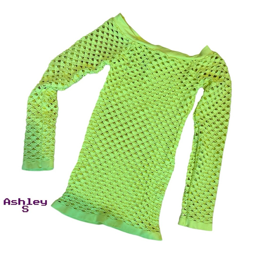 Candy Couture Woman’s Size Small Top